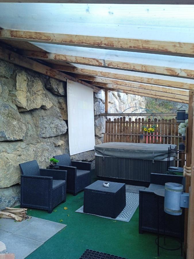 Le Love Chalet Des Alpes Guillestre Buitenkant foto