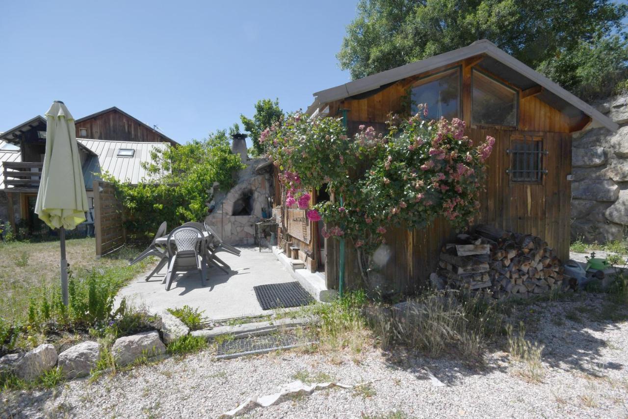 Le Love Chalet Des Alpes Guillestre Buitenkant foto